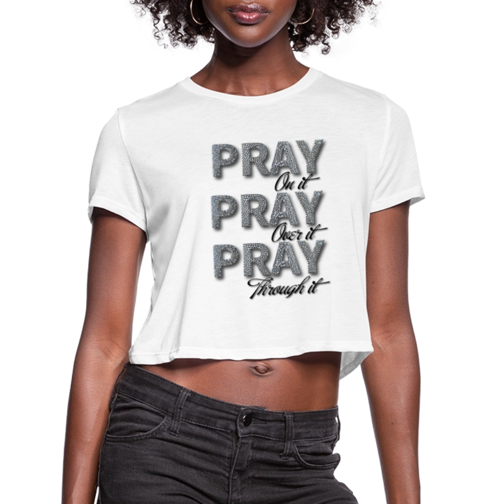 She Prays Without Ceasing Cropped Tee - white