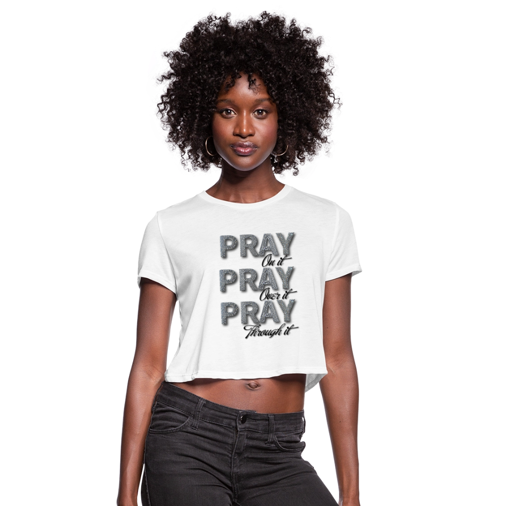 She Prays Without Ceasing Cropped Tee - white